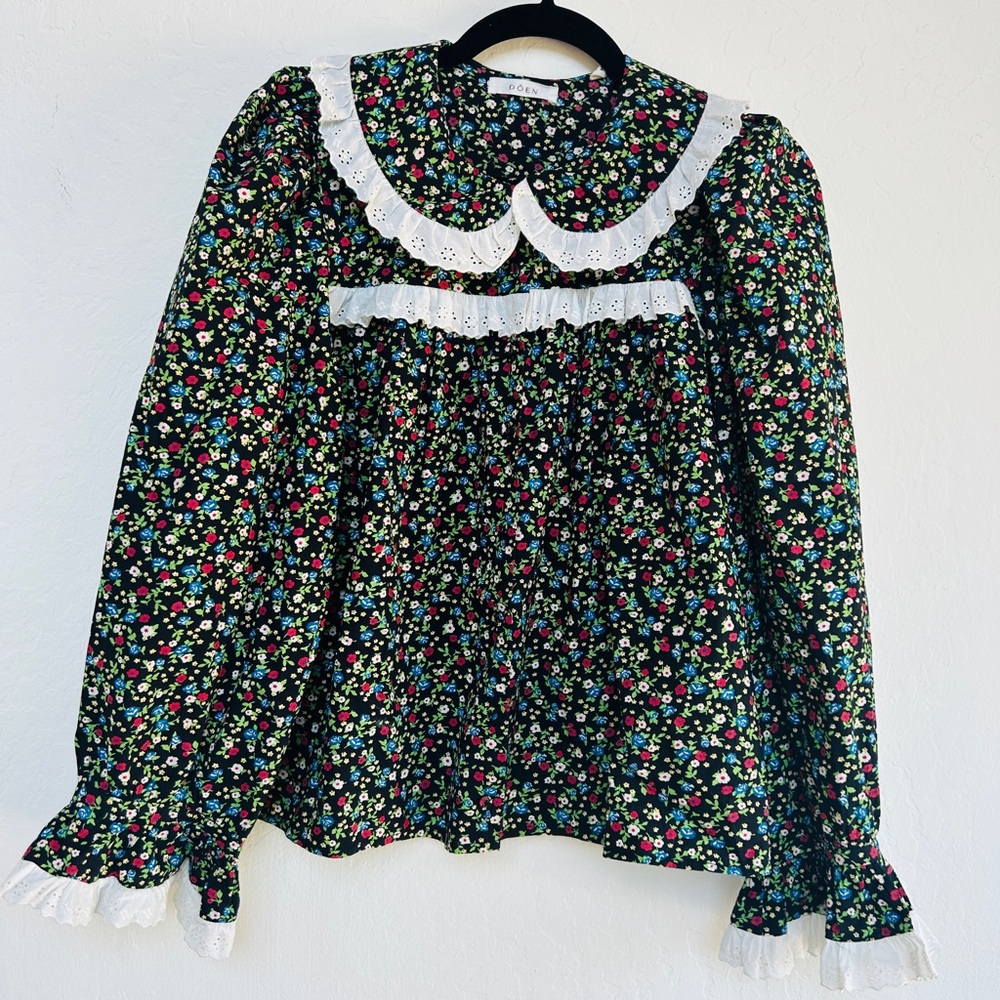 Doen Amie Top in Black Floral